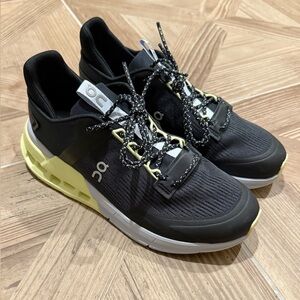 On Running Women’s Cloudnova Flux Sneakers 8